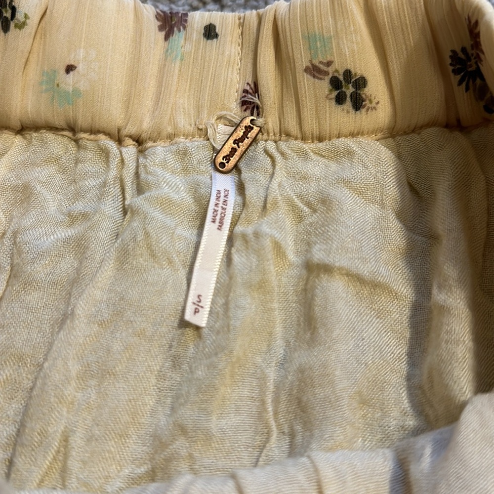 Free people floral ruffle flowy skirt - Picture 3 of 4